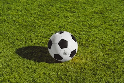 نتيجة مباراة الزمالك والمصريتفاصيل المواجهة الصعبة بين العملاقين