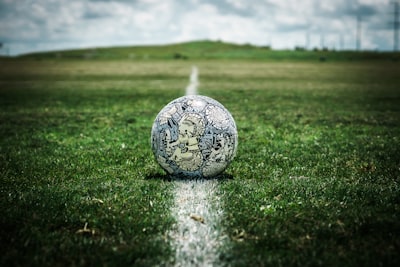 الفائزونبالسوبربالوندورأبرزالأسماءوتاريخالبطولة